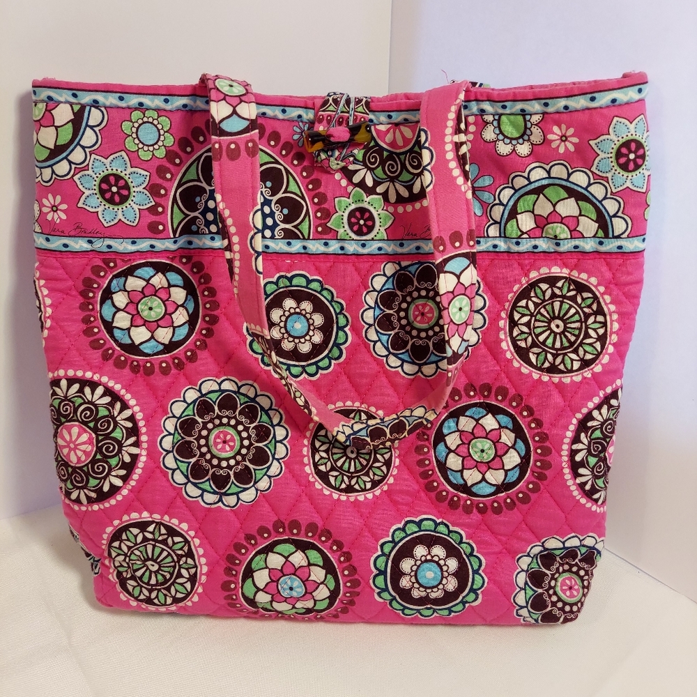 Tote Toggle